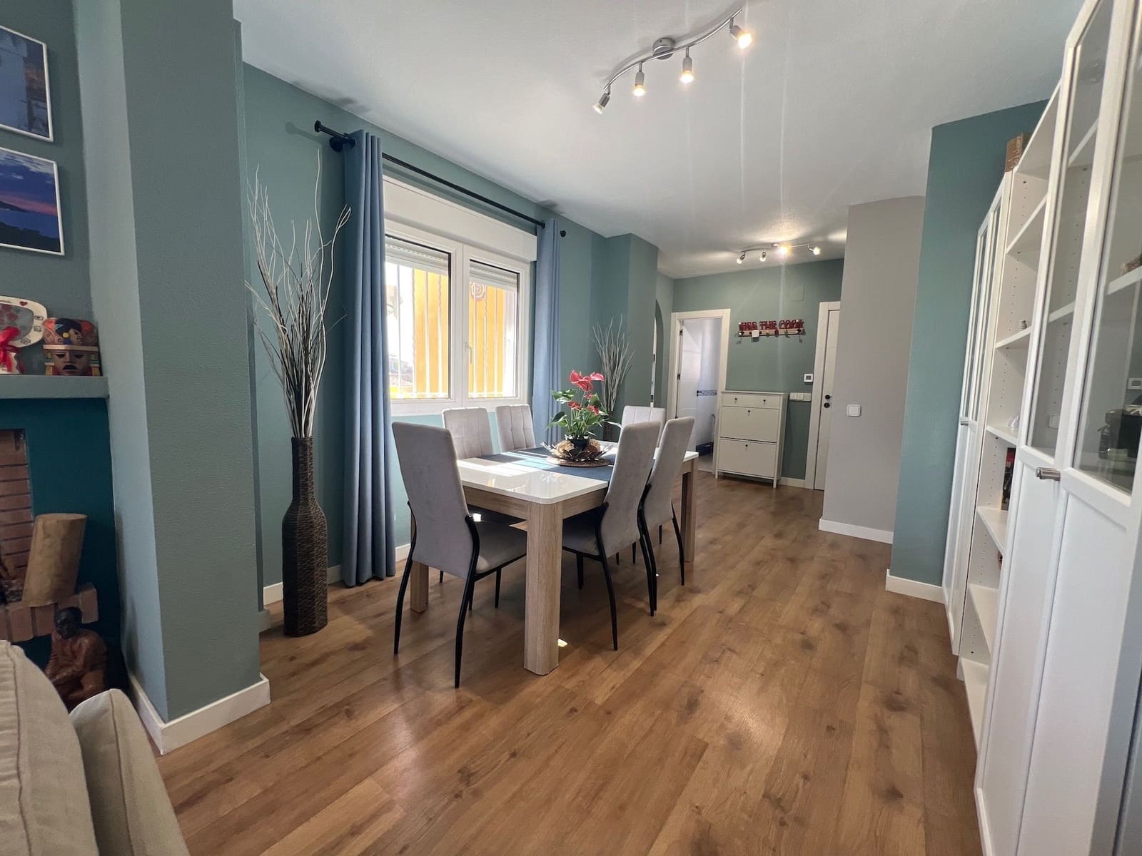 3 quarto Moradia para venda em Villamartin com piscina garagem - 432 000 € (Ref: 8588084)