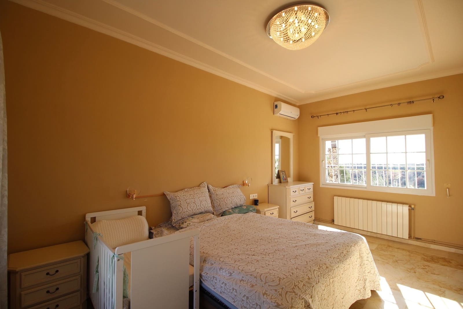 4 slaapkamer Villa te koop in Villamartin met zwembad garage - € 830.000 (Ref: 8723688)