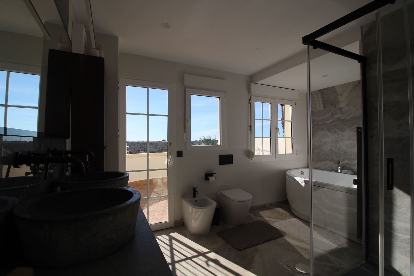 4 slaapkamer Villa te koop in Villamartin met zwembad garage - € 830.000 (Ref: 8723688)