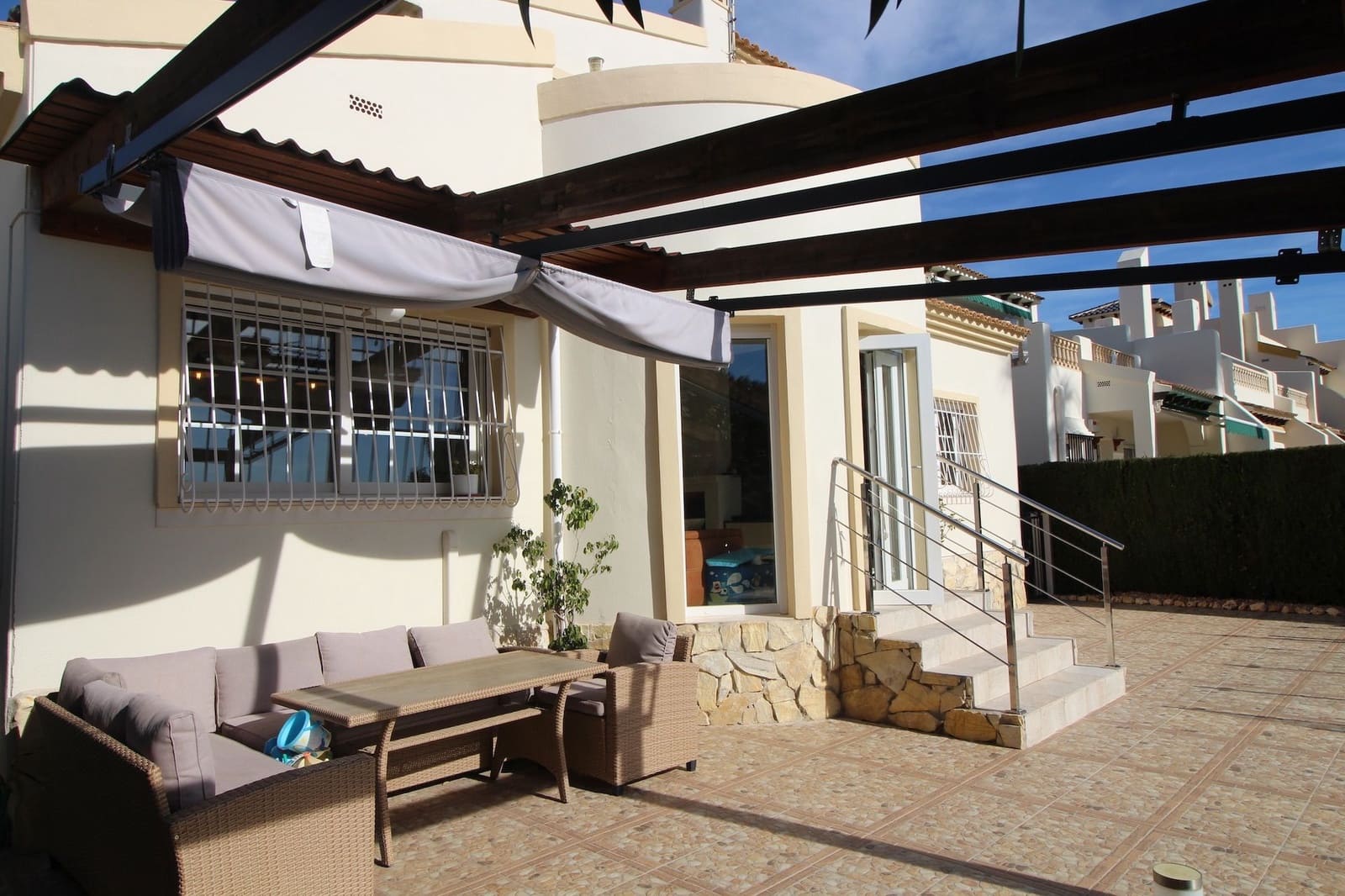 4 slaapkamer Villa te koop in Villamartin met zwembad garage - € 830.000 (Ref: 8723688)