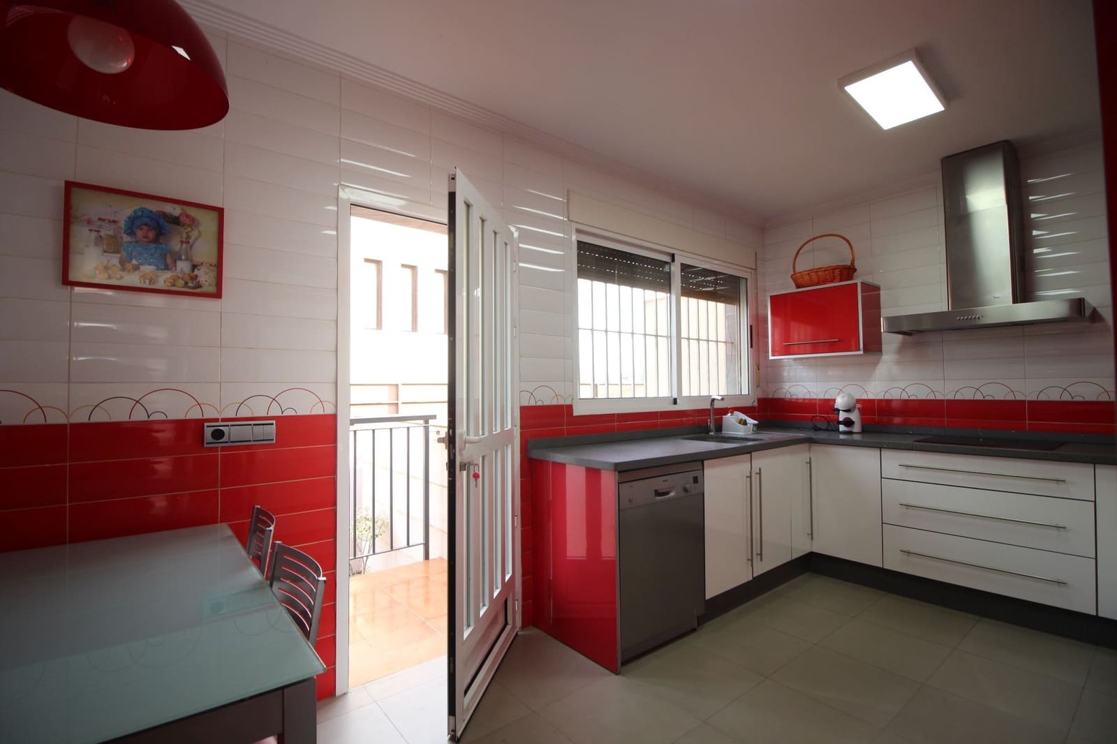 3 bedroom Villa for sale in Los Balcones with pool garage - € 380,000 (Ref: 8769944)