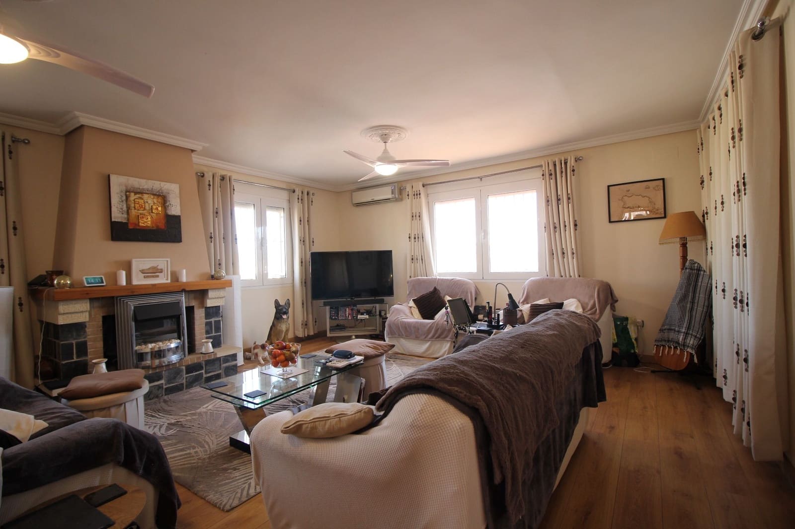 Chalet de 6 habitaciones en Los Balcones en venta con piscina garaje - 630.000 € (Ref: 8809217)