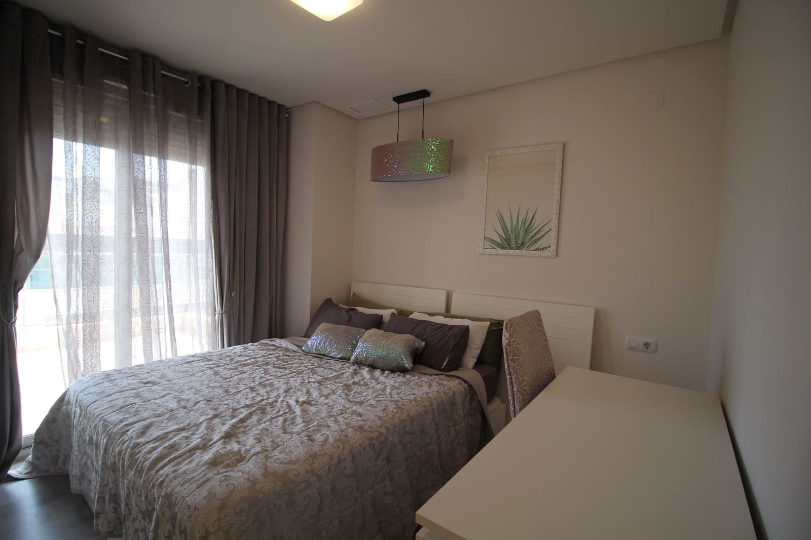 2 Zimmer Apartment zu verkaufen in Villamartin mit Pool Garage - 320.000 € (Ref: 8836320)