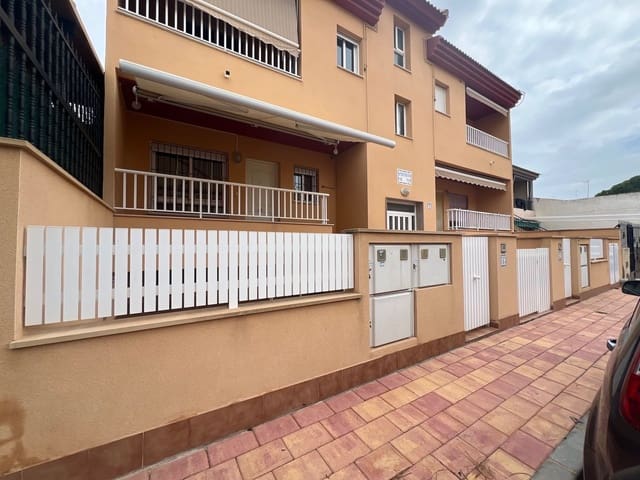 2 makuuhuone Huoneisto myytävänä paikassa Lo Pagan, San Pedro del Pinatar mukana 
autotalli - 149 950 € (Ref: 8856892)