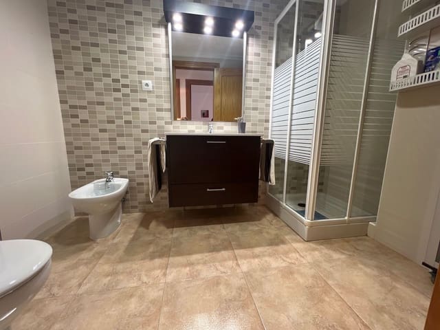 2 makuuhuone Huoneisto myytävänä paikassa Lo Pagan, San Pedro del Pinatar mukana 
autotalli - 149 950 € (Ref: 8856892)