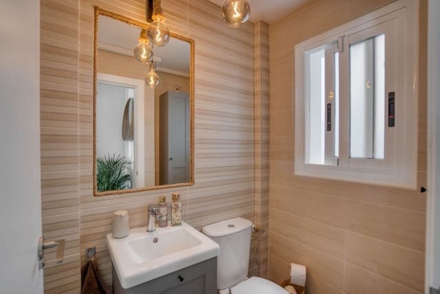 3 chambre Maison de Ville à vendre à Los Balcones avec piscine garage - 299 000 € (Ref: 8862365)