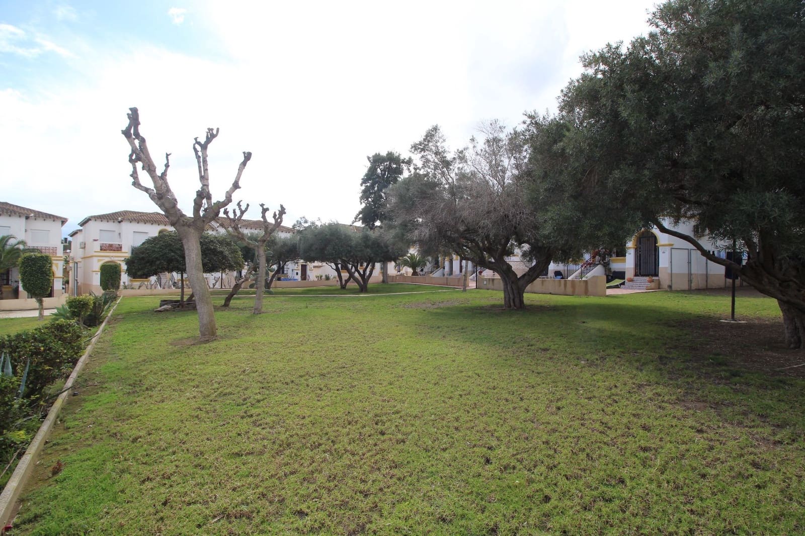 1 chambre Appartement à vendre à Villamartin avec piscine garage - 109 000 € (Ref: 8879726)