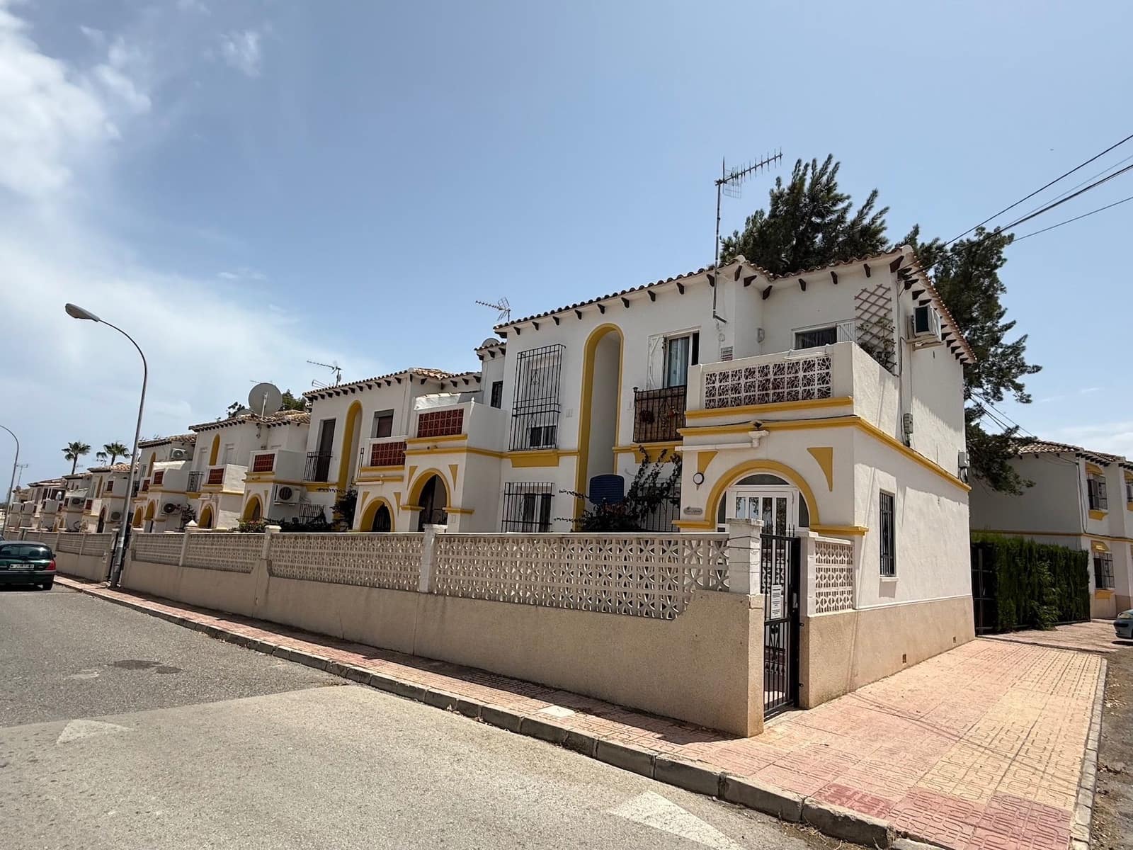 1 chambre Appartement à vendre à Villamartin avec piscine garage - 109 000 € (Ref: 8879726)