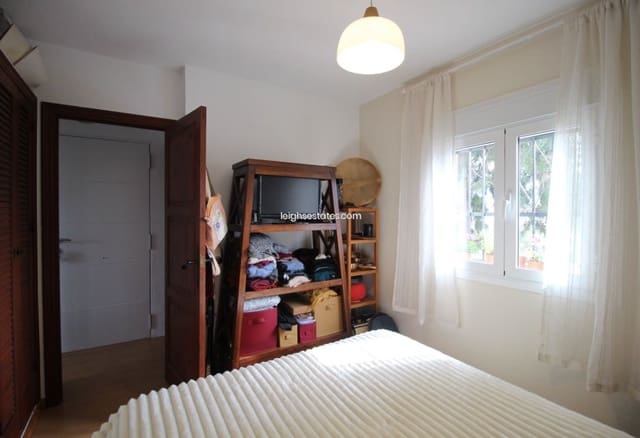 1 slaapkamer Appartement te koop in Villamartin, Orihuela met zwembad garage - € 109.000 (Ref: 8879726)