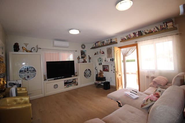 4 bedroom Villa for sale in La Regia, Orihuela with garage - € 690,000 (Ref: 8905041)