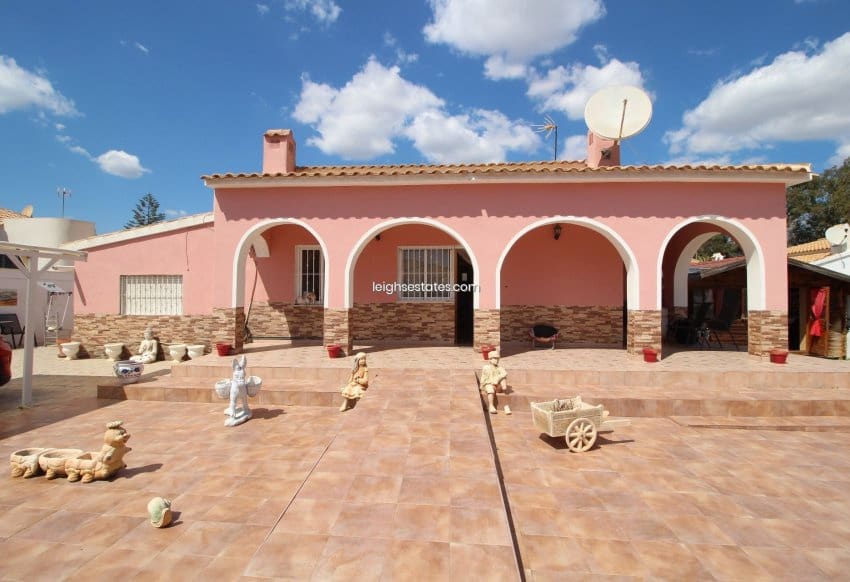 4 slaapkamer Villa te koop in La Regia met garage - € 690.000 (Ref: 8905041)