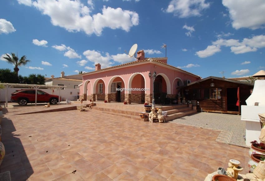 4 slaapkamer Villa te koop in La Regia met garage - € 690.000 (Ref: 8905041)