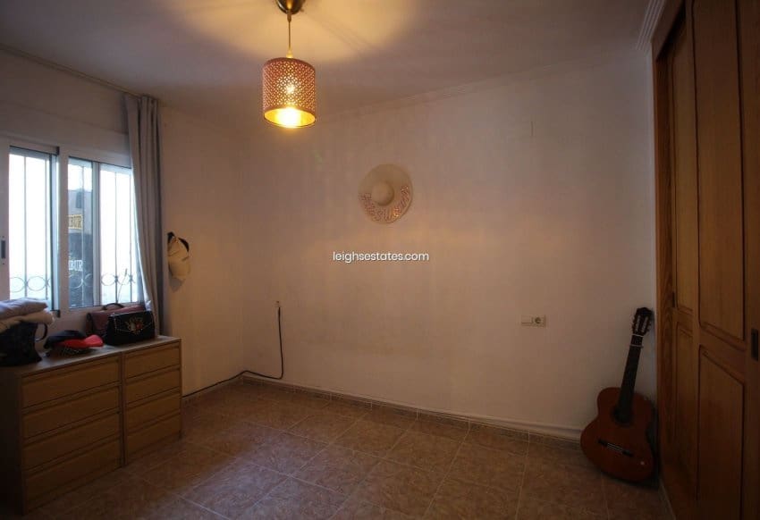 3 soverom Hus til salgs i Dehesa de Campoamor med svømmebasseng - € 287 000 (Ref: 8921082)