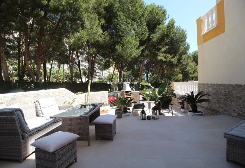 3 soverom Hus til salgs i Dehesa de Campoamor med svømmebasseng - € 287 000 (Ref: 8921082)