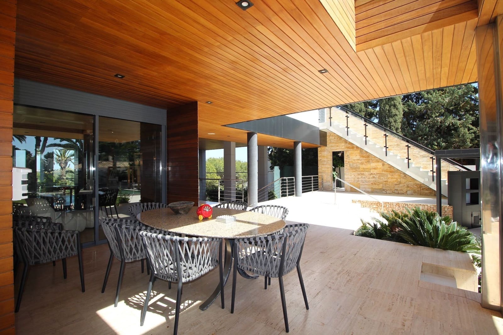 Chalet de 7 habitaciones en Dehesa de Campoamor en venta con piscina garaje - 3.950.000 € (Ref: 8934808)