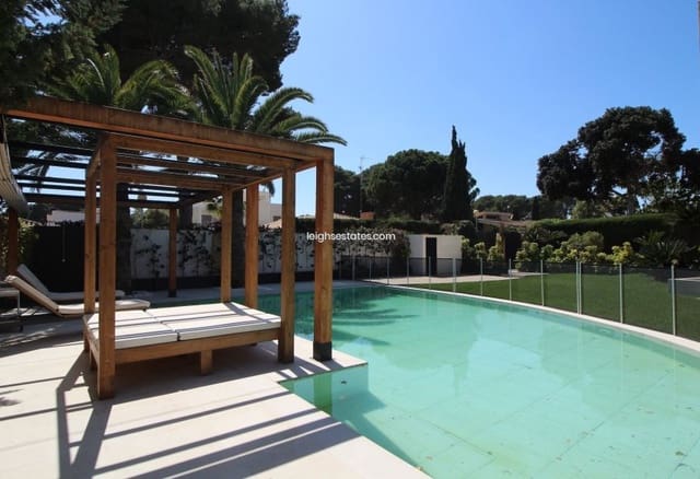 7 sypialnia Willa na sprzedaż w Dehesa de Campoamor, Orihuela z basenem garażem - 3 950 000 € (Ref: 8934808)