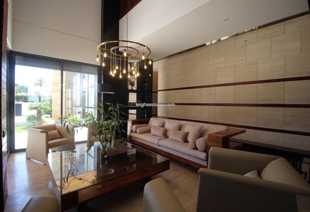 7 sypialnia Willa na sprzedaż w Dehesa de Campoamor, Orihuela z basenem garażem - 3 950 000 € (Ref: 8934808)