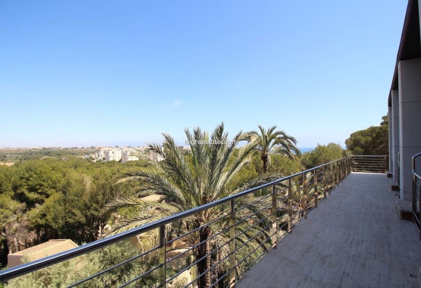 7 sypialnia Willa na sprzedaż w Dehesa de Campoamor z basenem garażem - 3 950 000 € (Ref: 8934808)