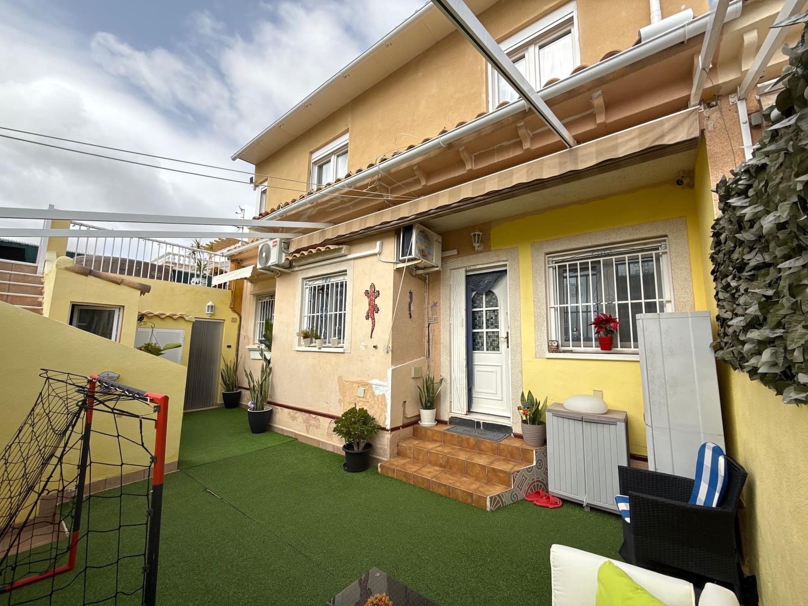 3 sypialnia Dom na sprzedaż w Playa Flamenca - 235 000 € (Ref: 8961138)