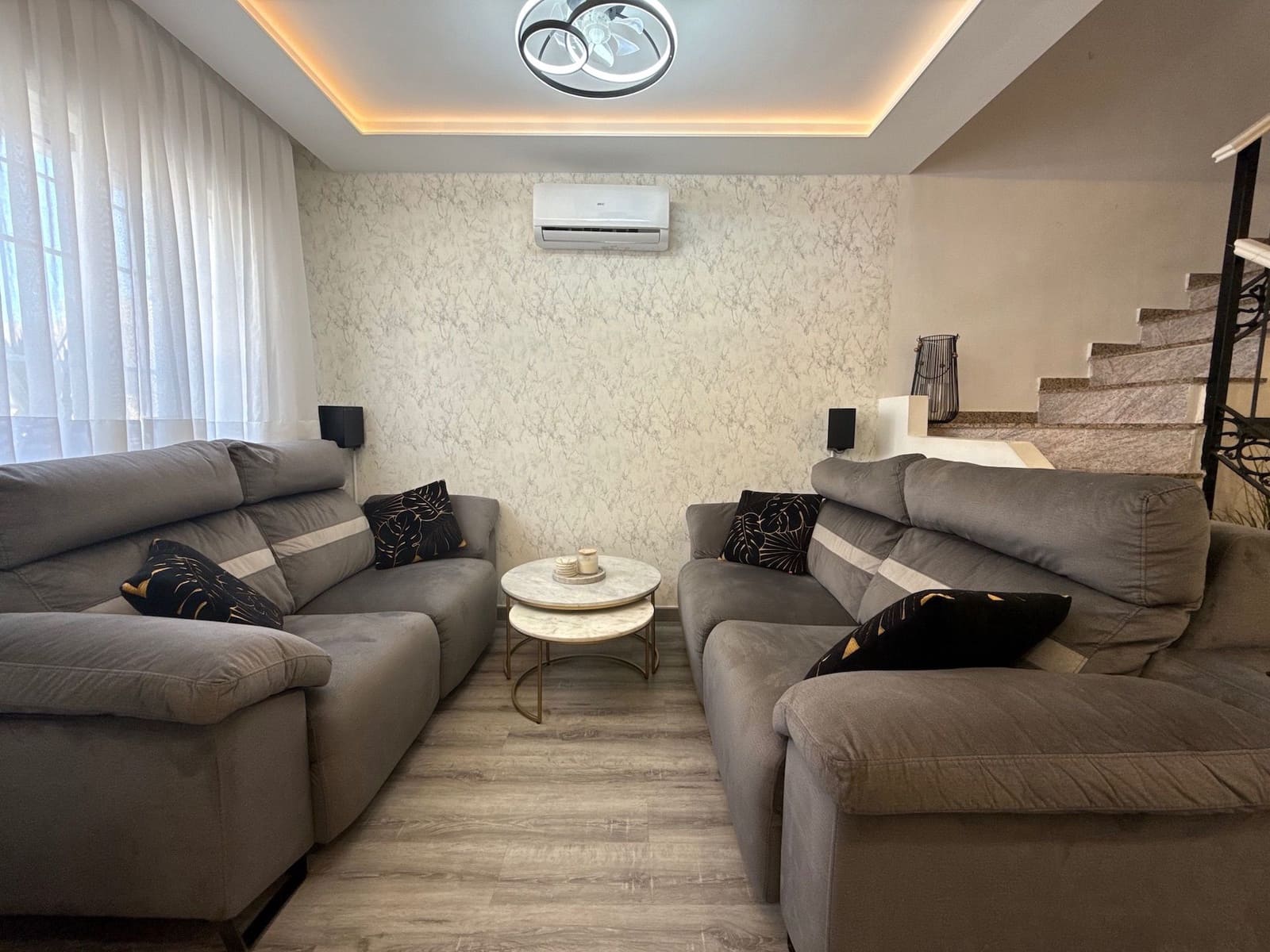 3 sypialnia Dom na sprzedaż w Villamartin z basenem garażem - 259 000 € (Ref: 8975781)