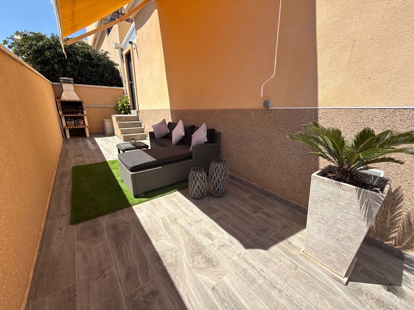 3 sypialnia Dom na sprzedaż w Villamartin z basenem garażem - 259 000 € (Ref: 8975781)