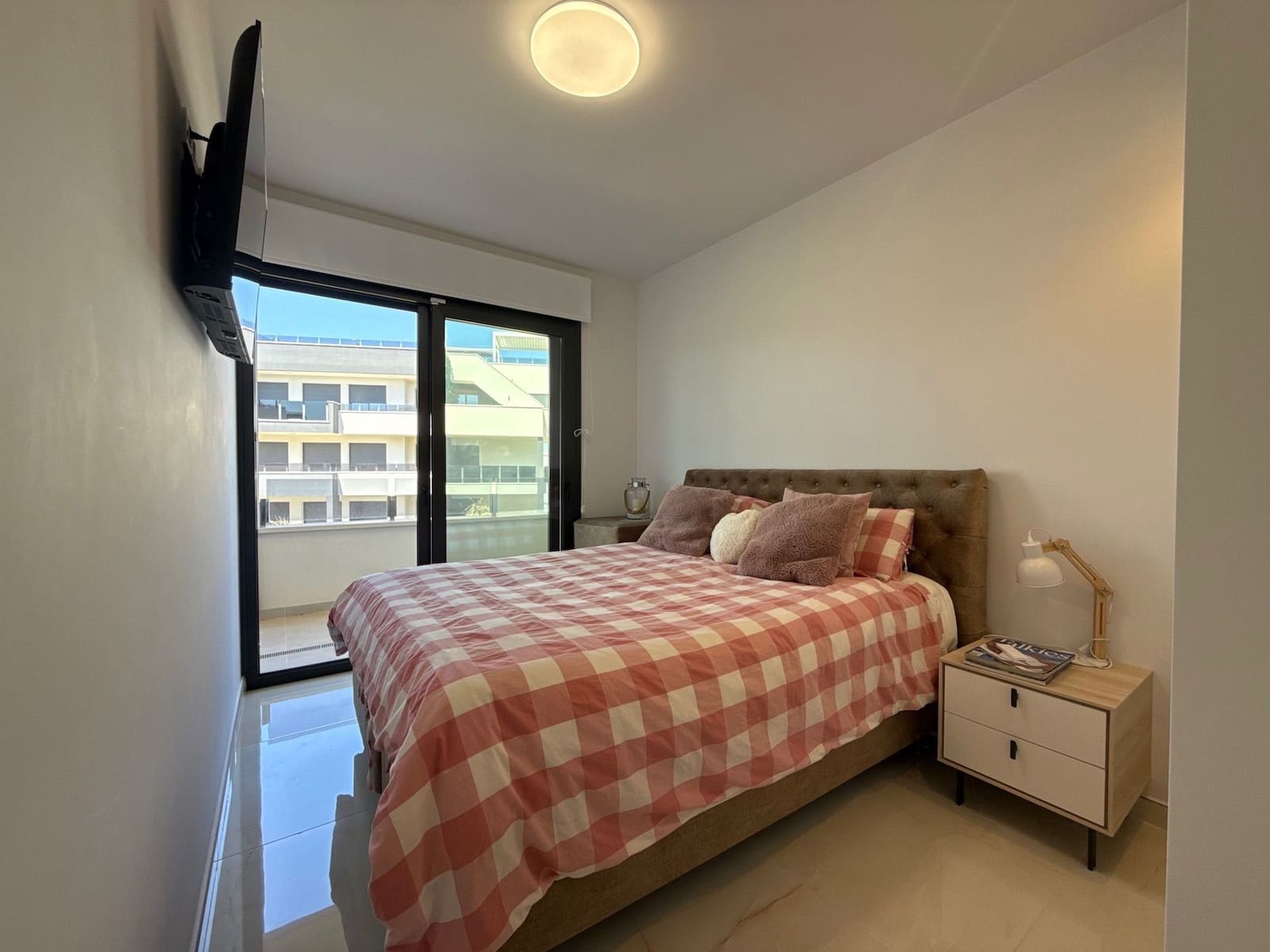 3 bedroom Apartment for sale in Playa Flamenca with pool garage - € 485,000 (Ref: 9000759)