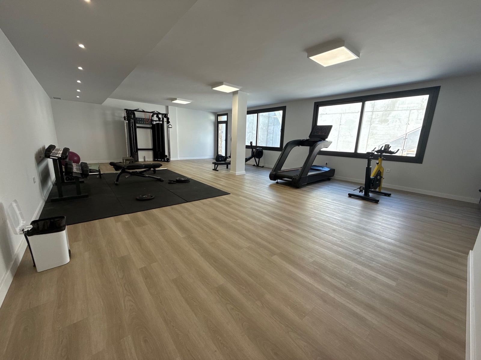 3 bedroom Apartment for sale in Playa Flamenca with pool garage - € 485,000 (Ref: 9000759)