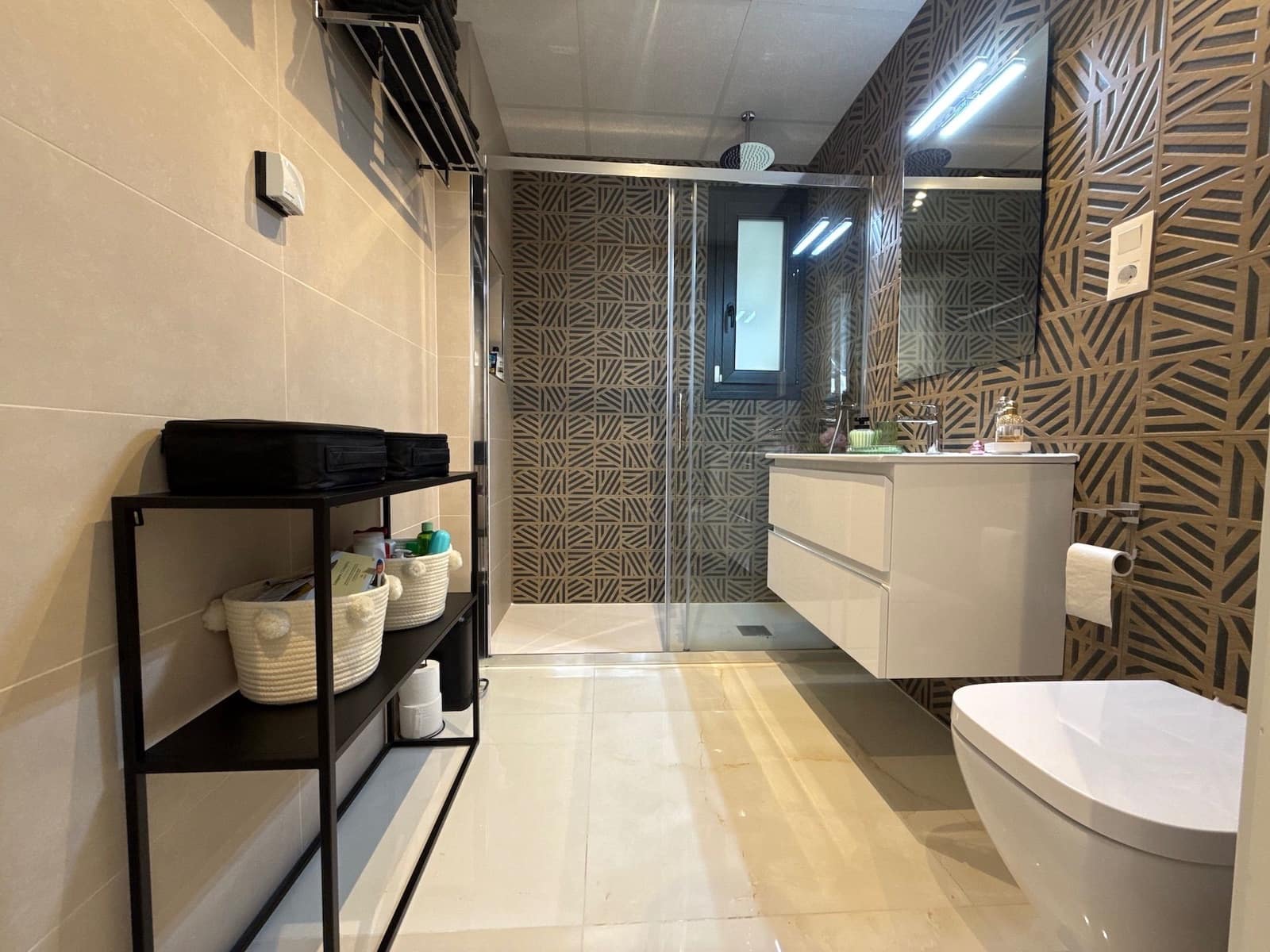 3 bedroom Apartment for sale in Playa Flamenca with pool garage - € 485,000 (Ref: 9000759)