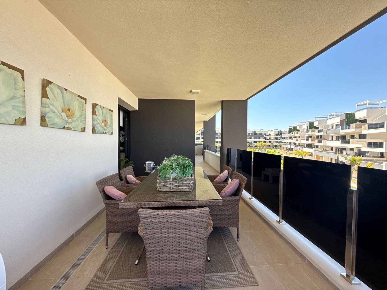 3 bedroom Apartment for sale in Playa Flamenca with pool garage - € 485,000 (Ref: 9000759)