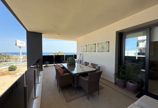 3 makuuhuone Huoneisto myytävänä paikassa Playa Flamenca, Orihuela mukana uima-altaan - 485 000 € (Ref: 9000759)