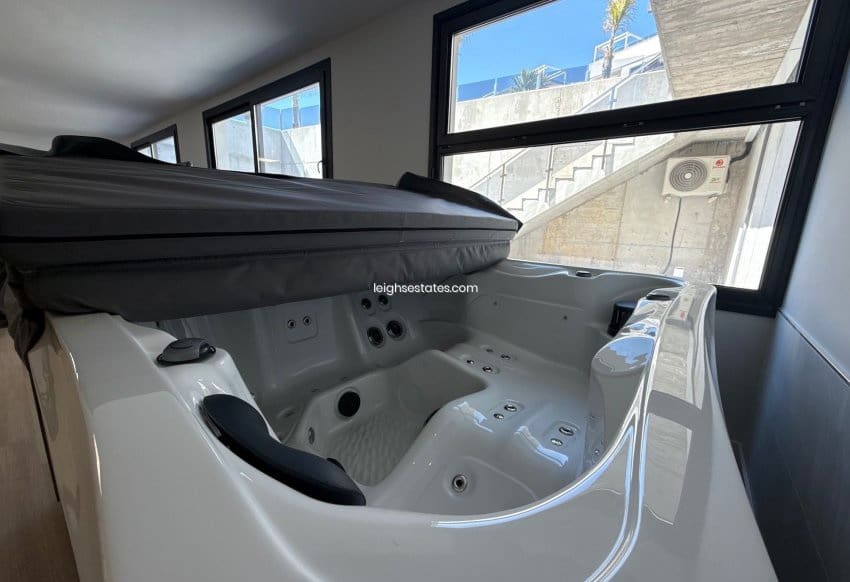 3 chambre Appartement à vendre à Playa Flamenca avec piscine - 485 000 € (Ref: 9000759)