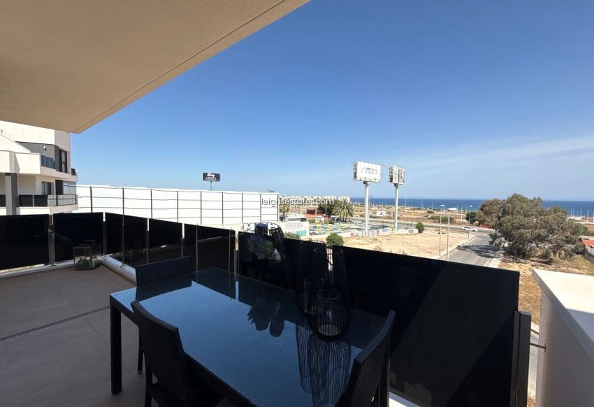 3 chambre Appartement à vendre à Playa Flamenca avec piscine - 485 000 € (Ref: 9000759)