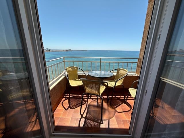 Apartamento de 3 habitaciones en Torrevieja en venta - 275.000 € (Ref: 9010412)