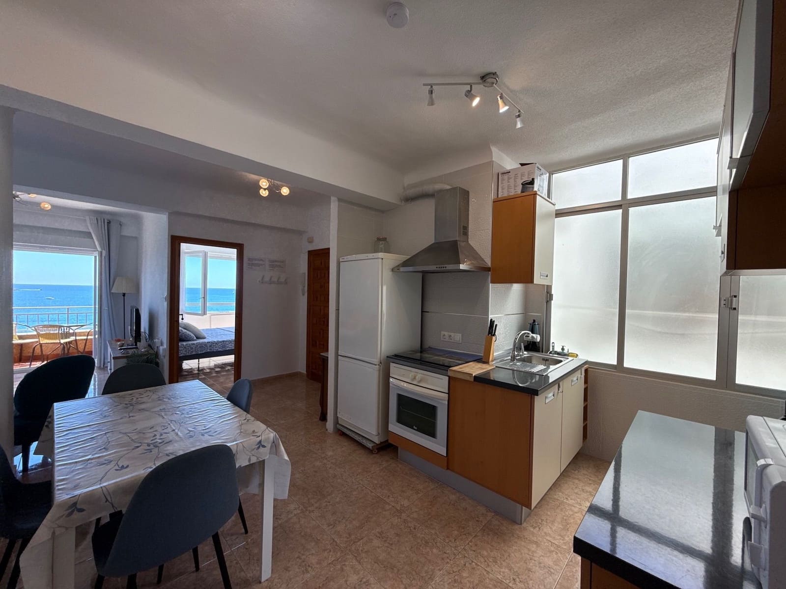 Apartamento de 3 habitaciones en Torrevieja en venta - 275.000 € (Ref: 9010412)