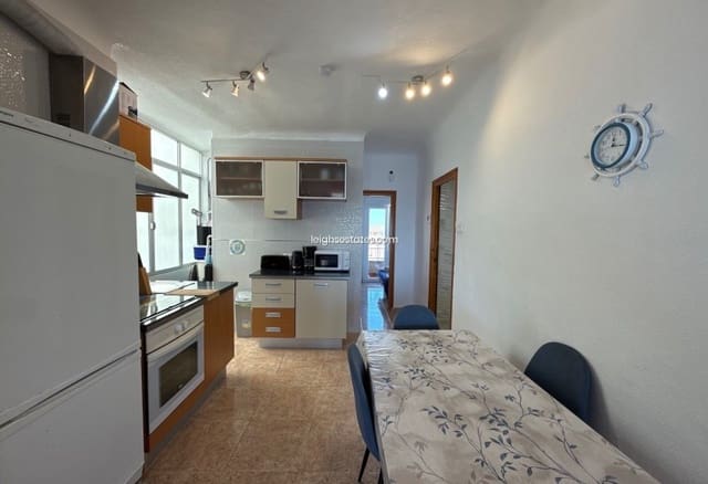 3 makuuhuone Huoneisto myytävänä paikassa Torrevieja - 275 000 € (Ref: 9010412)