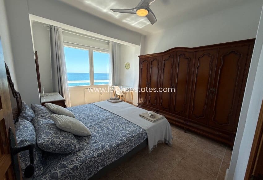 3 chambre Appartement à vendre à Torrevieja - 275 000 € (Ref: 9010412)