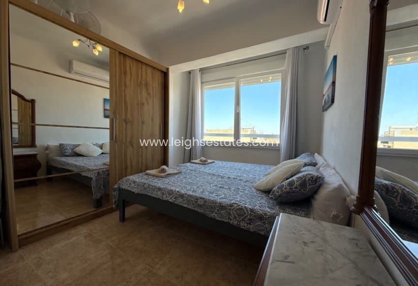 3 chambre Appartement à vendre à Torrevieja - 275 000 € (Ref: 9010412)