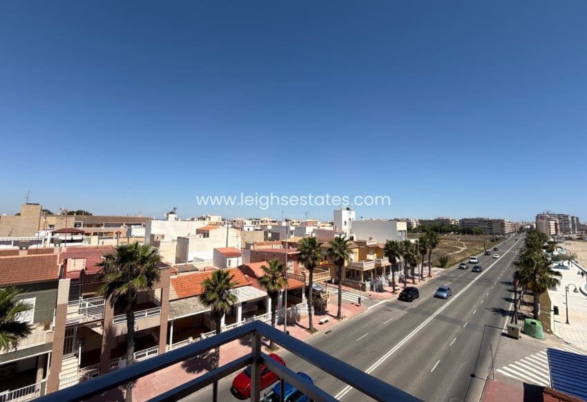 3 chambre Appartement à vendre à Torrevieja - 275 000 € (Ref: 9010412)
