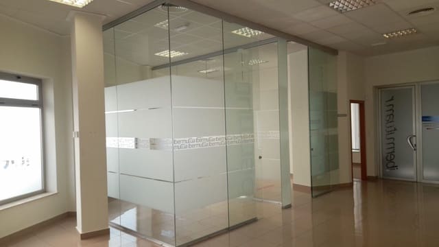 Commercieel te koop in San Pedro del Pinatar - € 290.000 (Ref: 9081290)