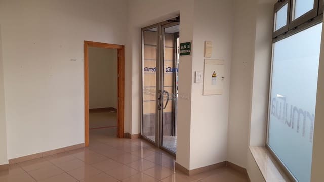 Commercieel te koop in San Pedro del Pinatar - € 290.000 (Ref: 9081290)