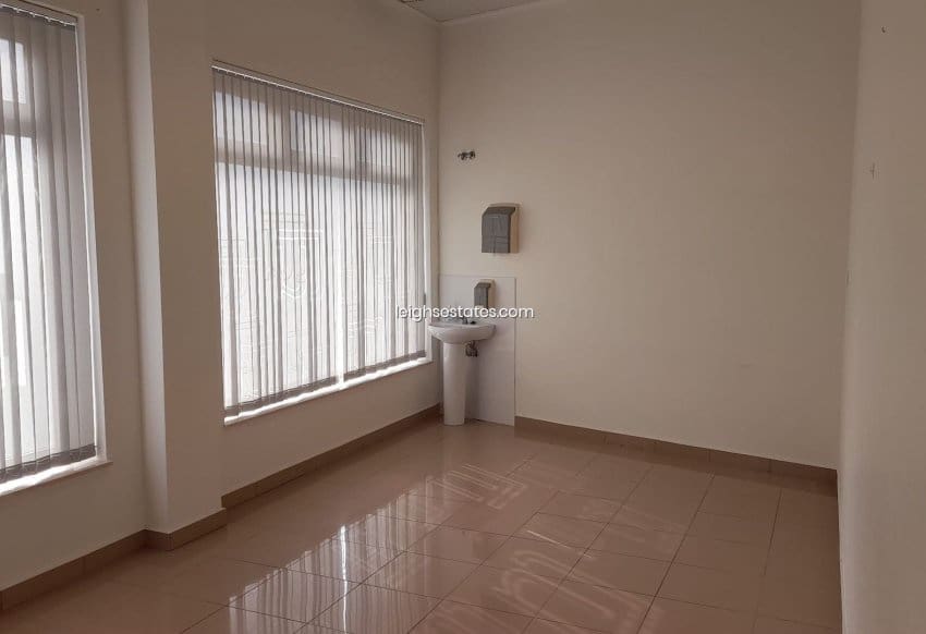 Comercial para venda em San Pedro del Pinatar - 290 000 € (Ref: 9081290)