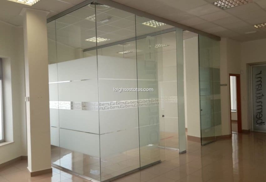 Comercial para venda em San Pedro del Pinatar - 290 000 € (Ref: 9081290)