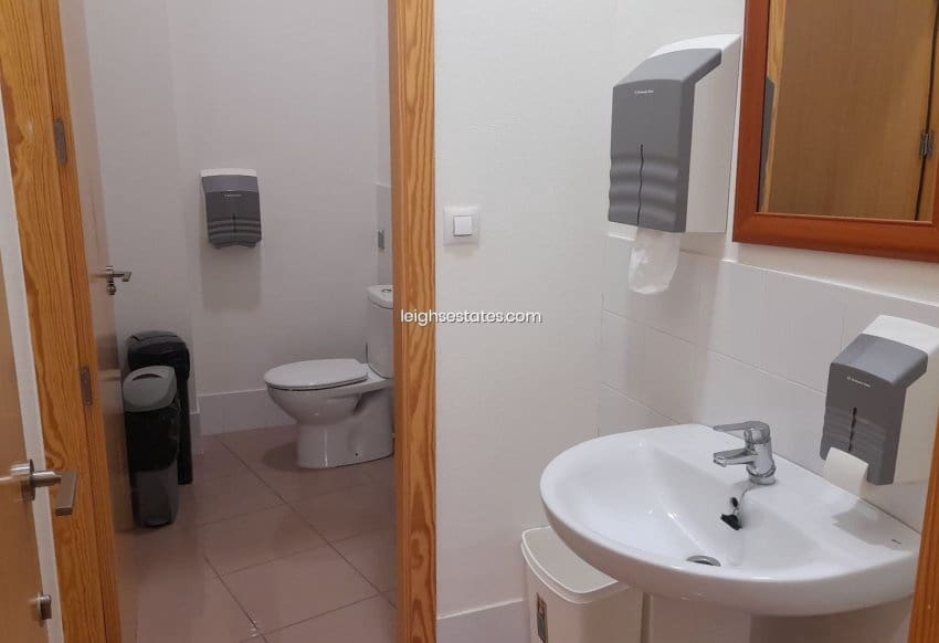 Comercial para venda em San Pedro del Pinatar - 290 000 € (Ref: 9081290)