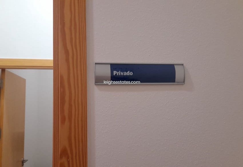 Comercial para venda em San Pedro del Pinatar - 290 000 € (Ref: 9081290)