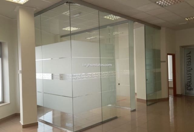 Local Comercial en San Pedro del Pinatar en venta - 290.000 € (Ref: 9081290)