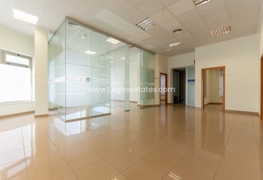 Commercieel te koop in San Pedro del Pinatar - € 259.000 (Ref: 9081290)