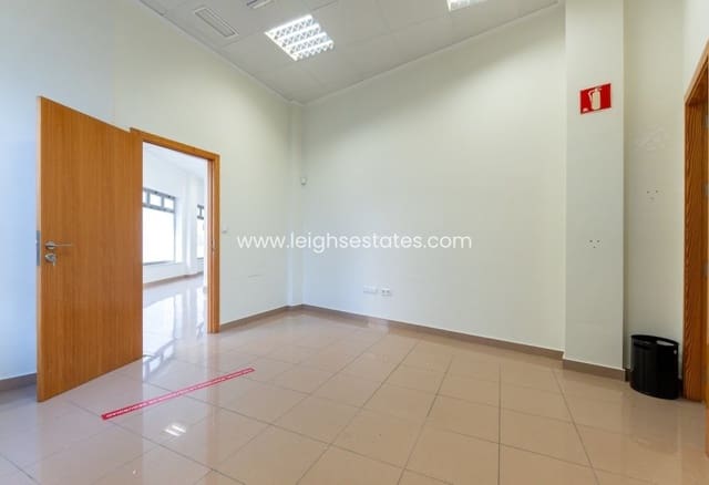 Erhverv til salg i San Pedro del Pinatar - € 259.000 (Ref: 9081290)