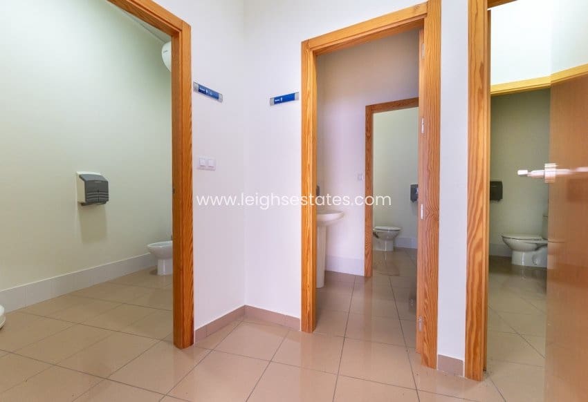 Commercieel te koop in San Pedro del Pinatar - € 259.000 (Ref: 9081290)