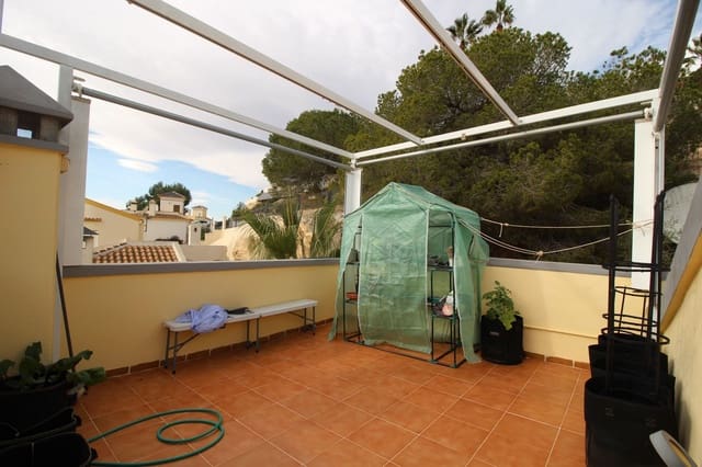 4 bedroom Villa for sale in Las Ramblas Golf, Orihuela with pool - € 345,000 (Ref: 9118541)