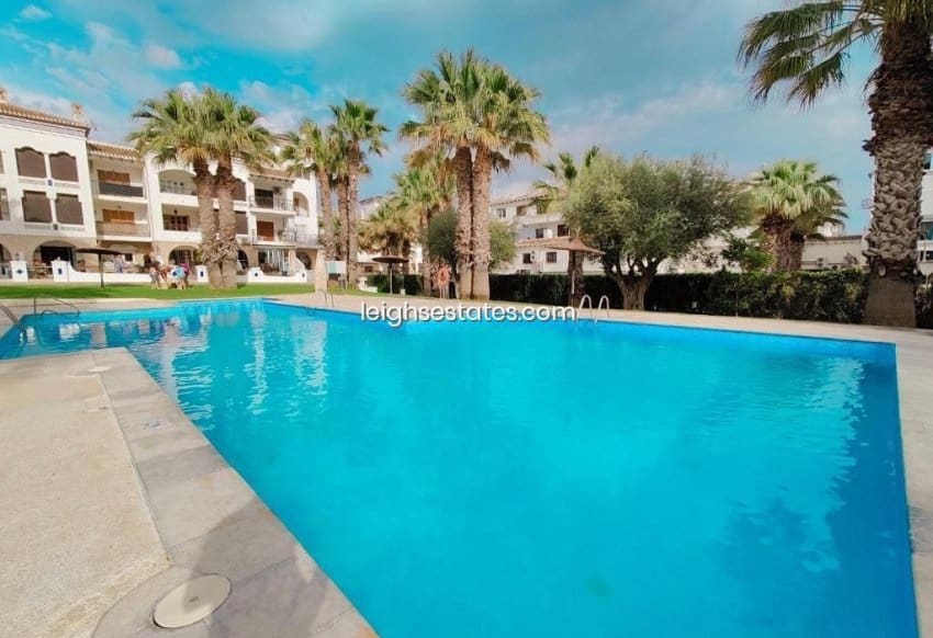 1 bedroom Apartment for sale in Villamartin with pool - € 155,000 (Ref: 9165500)